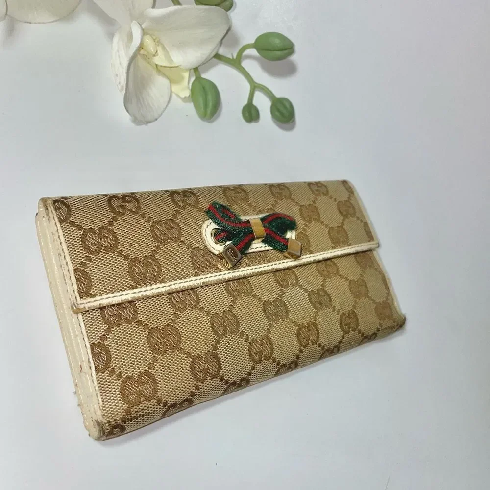 Gucci GG Logo Canvas Leather Trim Continental Wallet - Picture 6 of 15